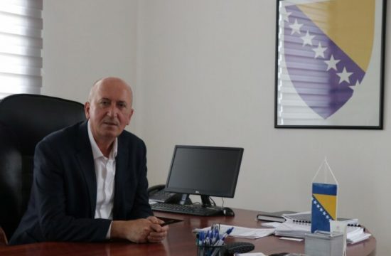 Vahid Jusufović podnio ostavku na mjesto direktora UKC Tuzla