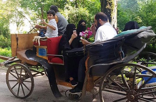 Arapski turisti na vrelu Bosne