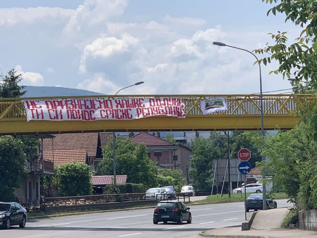 Transparent podrške Ratku Mladiću u Banjaluci
